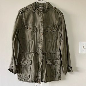 🌵Talula utility cargo trooper green jacket size M